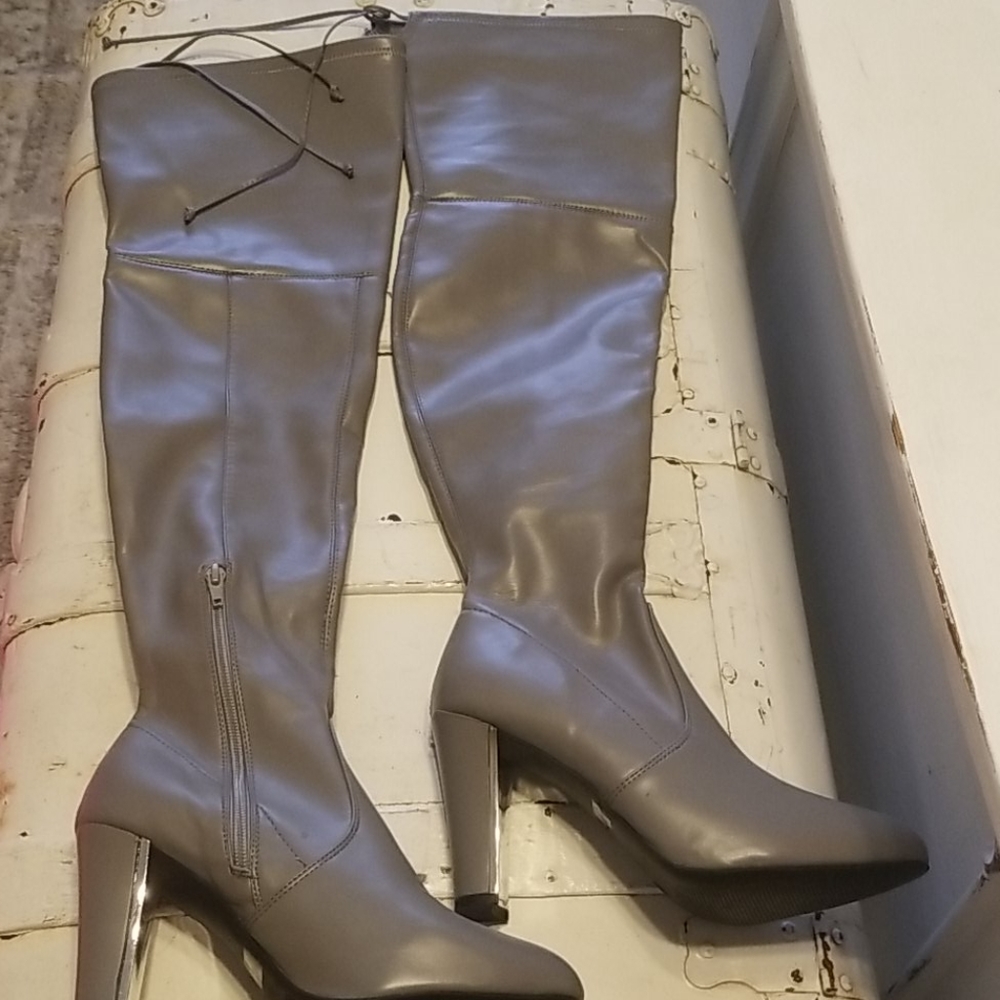 Nwot Grey Thigh high boots